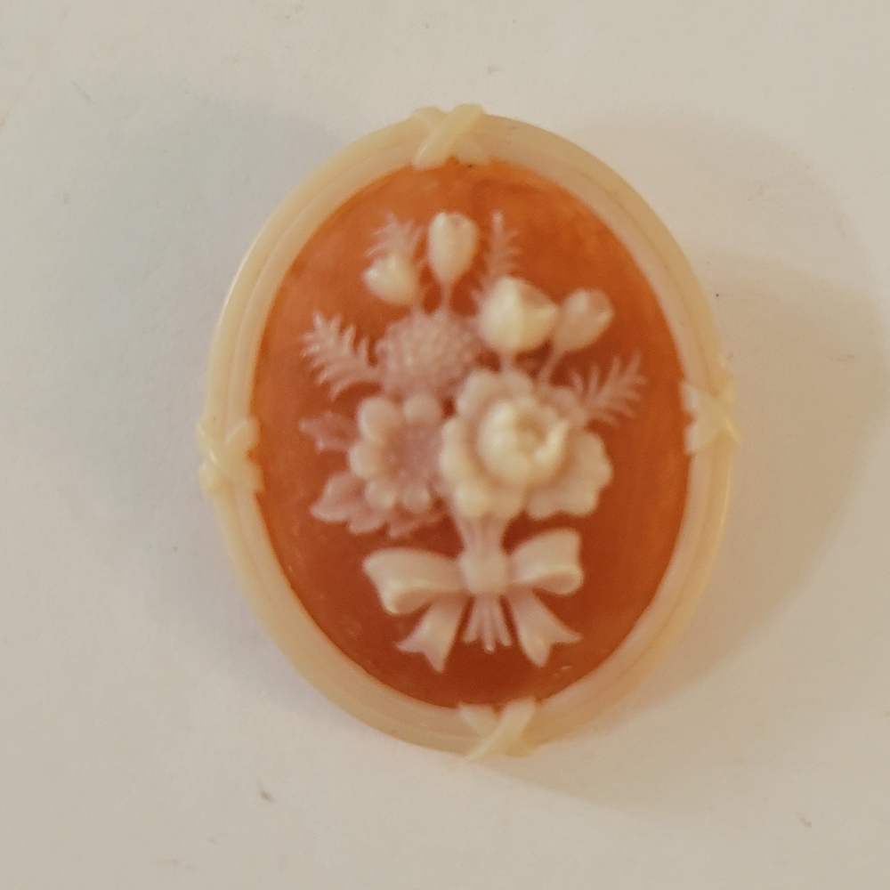 Vintage Avon Flower Bouquet Brooch Coral Cream
